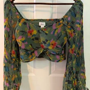 Green Floral Women's Top - Medium